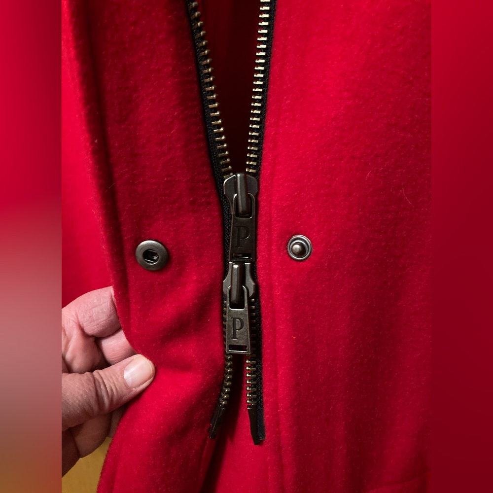Pendleton Women's Vibrant Red Wool Coat - Picture 9 of 9